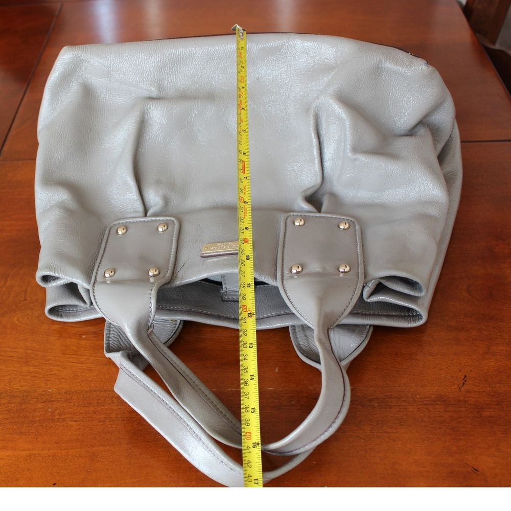Kate Spade New York Grey Leather Pleated Tote Bag Striped Lining - Picture 13 of 15